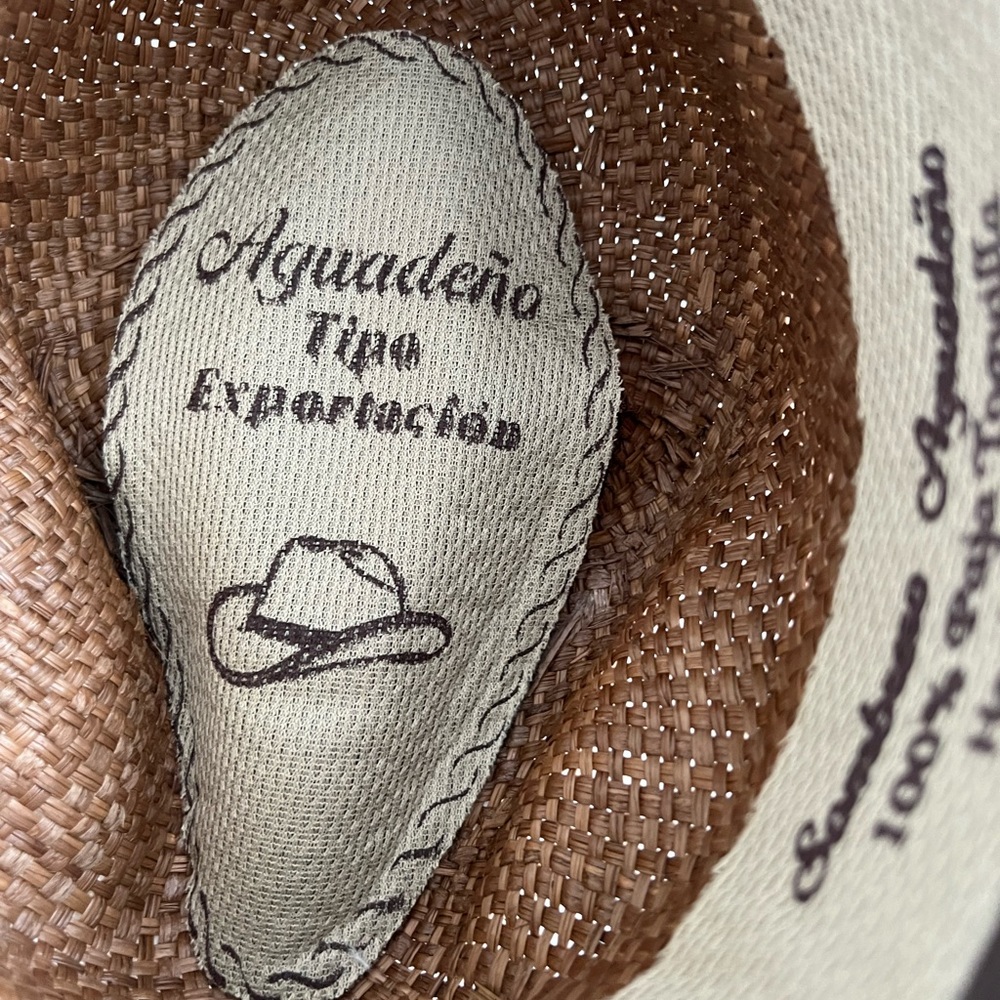 Hand made hat - Picture 6 of 7